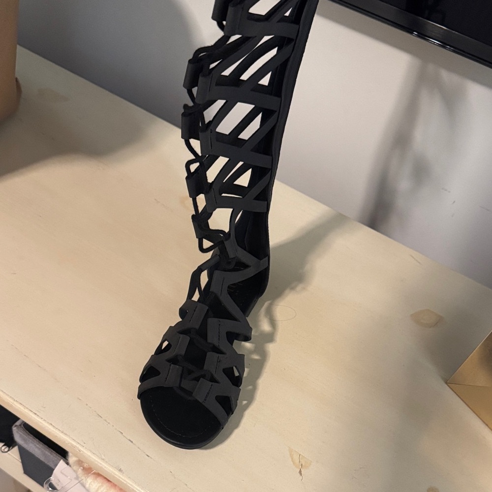 Shi by JOURNEYS Black Gladiator Sandals